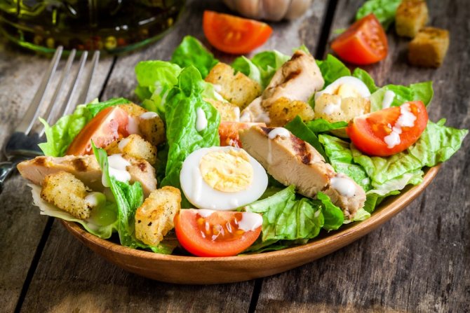 Диетические салаты с яйцами для похудения и сохранения здоровья