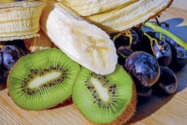 Углеводы: фруктоза во фруктах фото